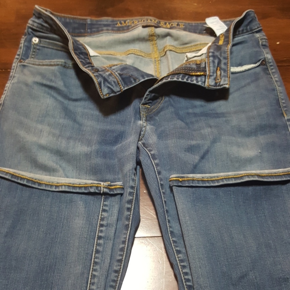 American Eagle Straight Extreme Flex 32x34 Jeans